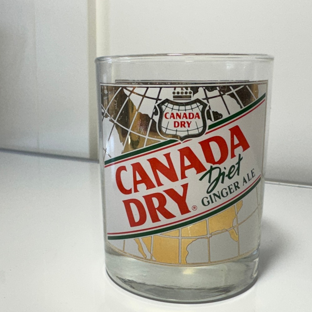 Canada Dry‎ Diet Ginger Ale Glass Tumbler Collectible Drinkware World Map Design